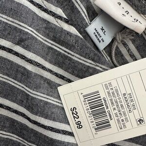 A New Day striped crop flutter sleeve tee NWT